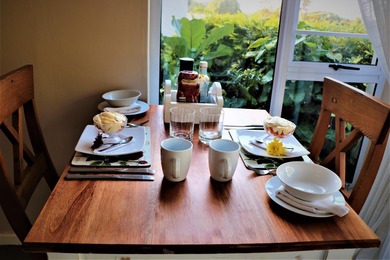 Reef View Bnb East London Bagian luar foto