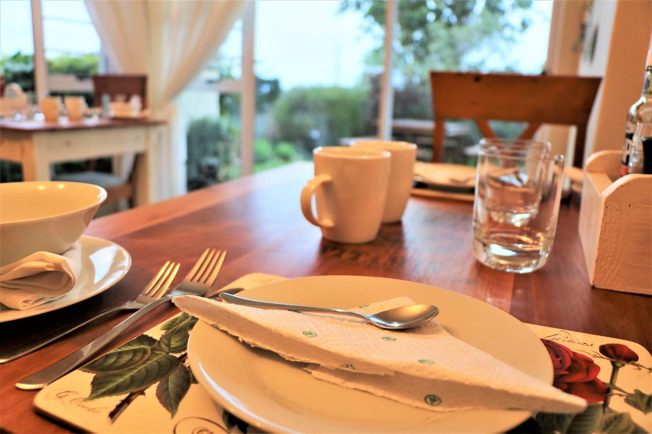 Reef View Bnb East London Bagian luar foto